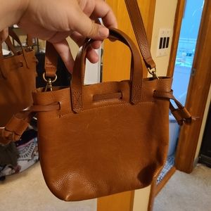 Leather crossbody bag